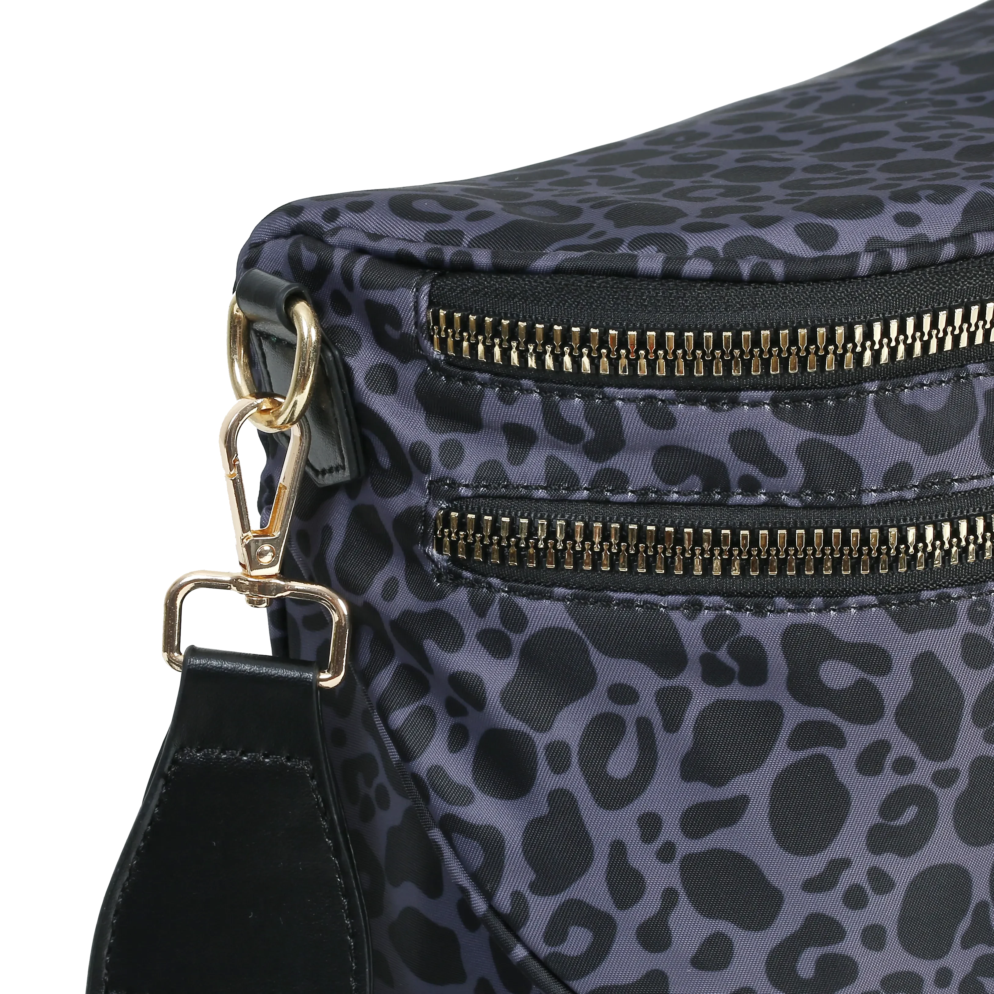 [v2] GoFree - Leopard Bum Bag 6