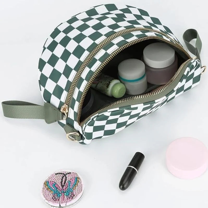 [v2] GoFree - The Roomiest Bum Bag (Checkered) 6